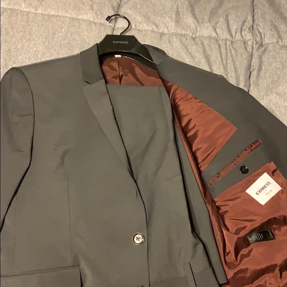 Men’s Express two piece suit